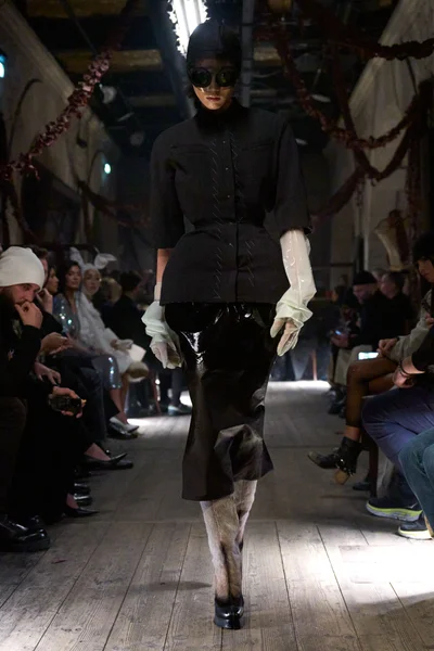 Look 38
